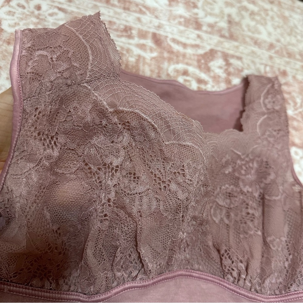 Lavender Lace Shapewear Compression Tank Top - Picture 5 of 11